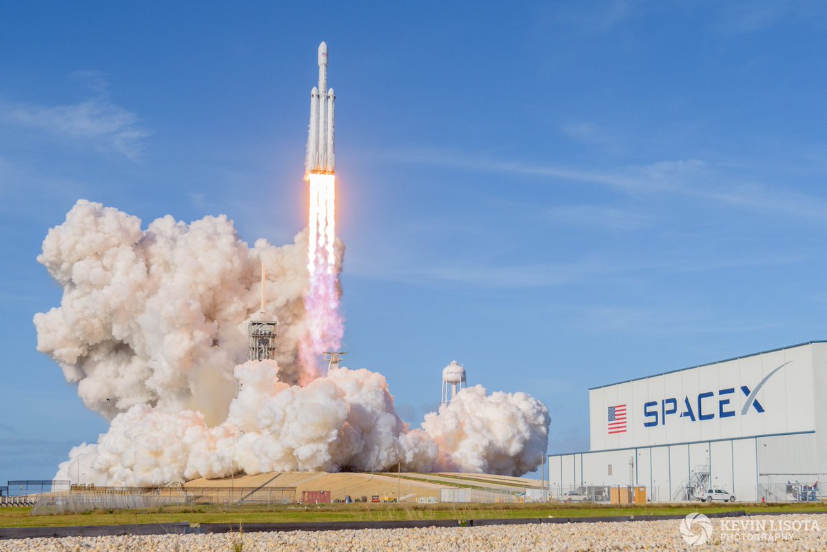 BabySpace_X's tweet photo. 🚀 Most people still don’t realize how big this is.

On February 6, 2018, Elon’s baby SpaceX launched Falcon Heavy, the most powerful rocket on Earth at the time. 

Perfect twin booster landings and Starman cruising into deep space. Absolute legend.

They made reusable rockets routine, crushed launch costs, restored U.S. crewed flights, built Starlink, and are pushing humanity toward Mars.

This is Elon’s vision expanding civilization into space right now.

#SpaceX #FalconHeavy #Starman #ElonMusk