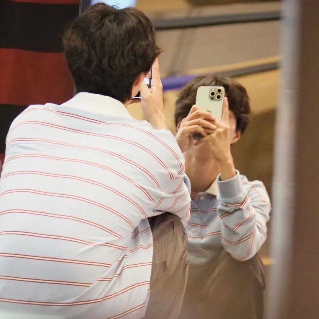 Teeth616's tweet photo. @BOGUMMY 보고싶당ㅠㅠ
그 앉아 있을 때 넘 귀여웡♡..

 #박보검 https://t.co/2kRqzakdsT