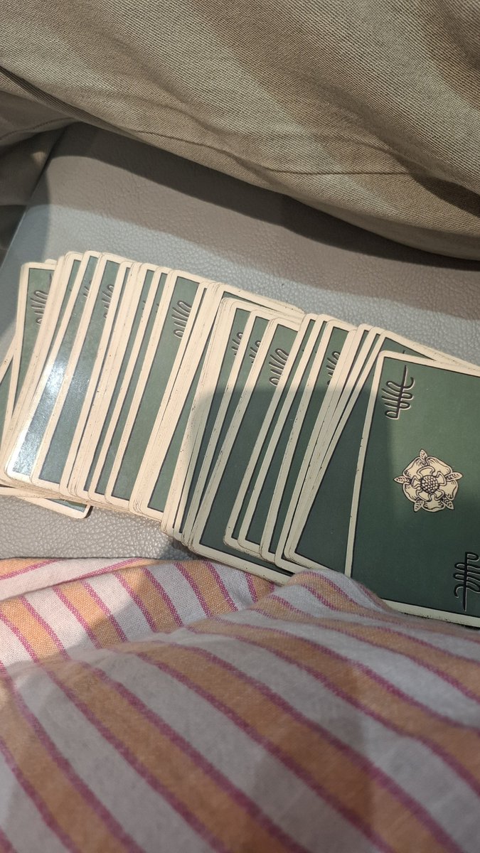 crocsdribble's tweet photo. jasa tarot di allobank gue bacain lo bakal dapet tiket nonton cortis atau nggak AHAHAHAH (riil)

wts wtb https://t.co/2po4fE17lW