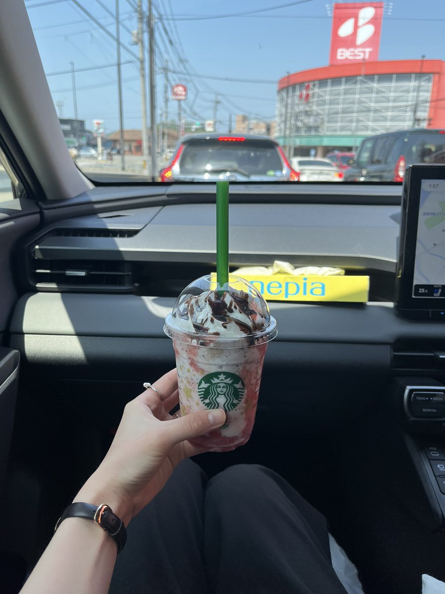 Saki___O4's tweet photo. ☕️ https://t.co/Lwy8vEeL7w