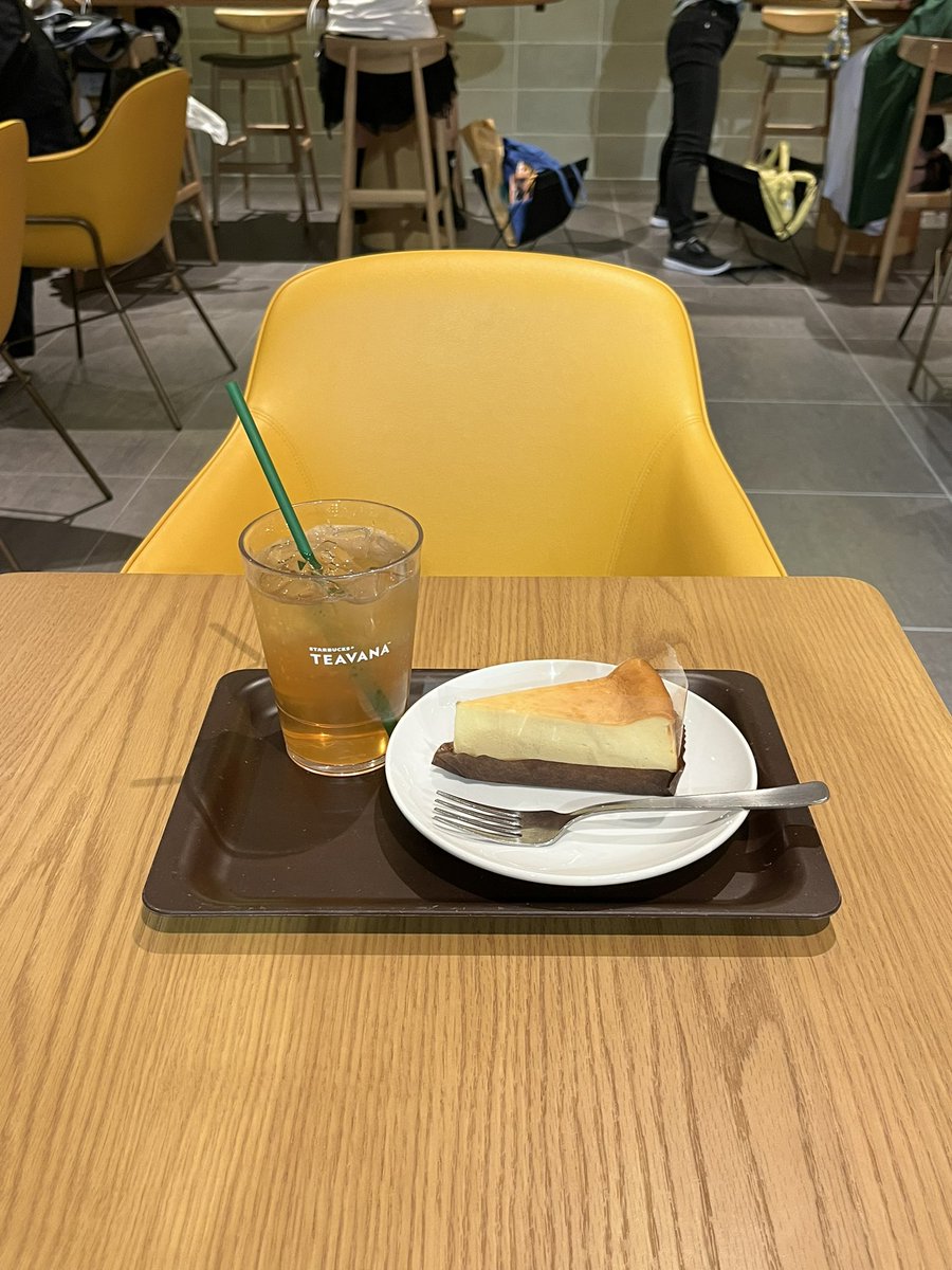 Saki___O4's tweet photo. ☕️ https://t.co/Lwy8vEeL7w
