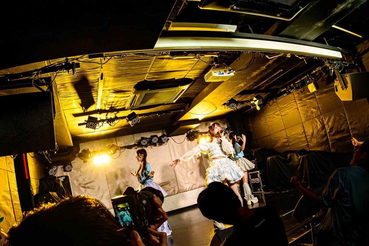 k_tenki_photo's tweet photo. chocolat d'ange @ 服部乃愛生誕祭2026 コラボステージ
2026.6.19
#しょこら
#RESNECT
#服部乃愛
#夢夢螢
#蒼依さな https://t.co/vhYD3iZ72H