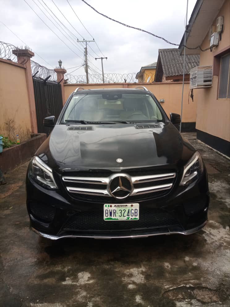 fatocoded's tweet photo. Toks Standard 🇳🇬

2016
Benz Gle 350 4Matic 

Bearly Used
Condition: Pristine Clean and out working perfectly just as Foreign used 

Price: 26.5M

Location: Mile 12 / idera 

WhatsApp/Call: 08133115371 https://t.co/xUQQEF6aqO