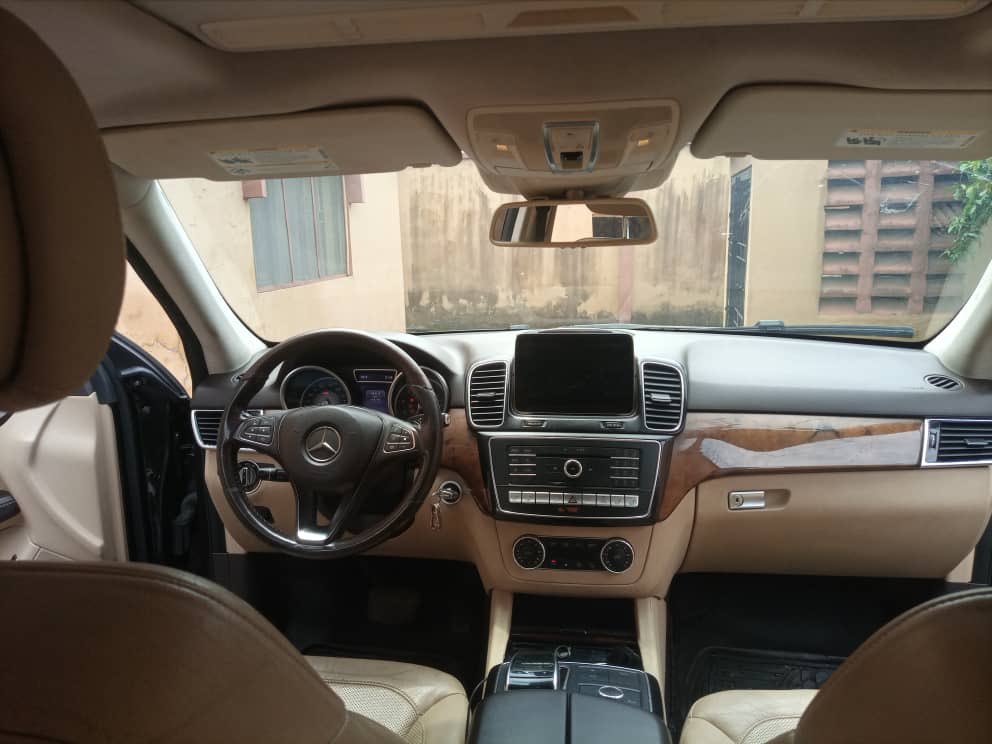 fatocoded's tweet photo. Toks Standard 🇳🇬

2016
Benz Gle 350 4Matic 

Bearly Used
Condition: Pristine Clean and out working perfectly just as Foreign used 

Price: 26.5M

Location: Mile 12 / idera 

WhatsApp/Call: 08133115371 https://t.co/xUQQEF6aqO