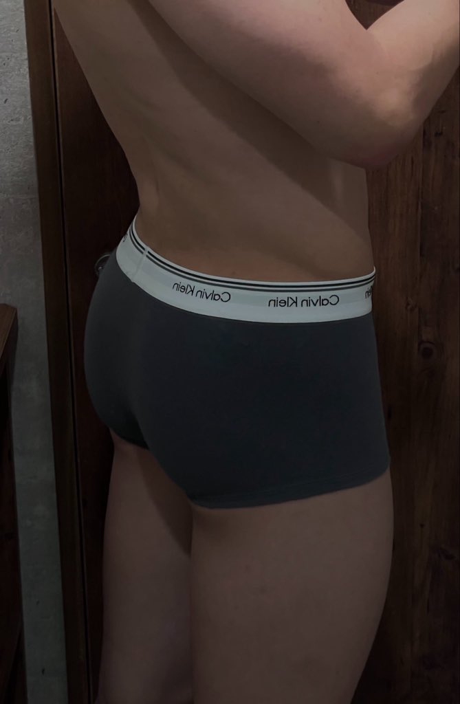 sunsovan1's tweet photo. 🍑🍑 https://t.co/GuD8PTuwwP