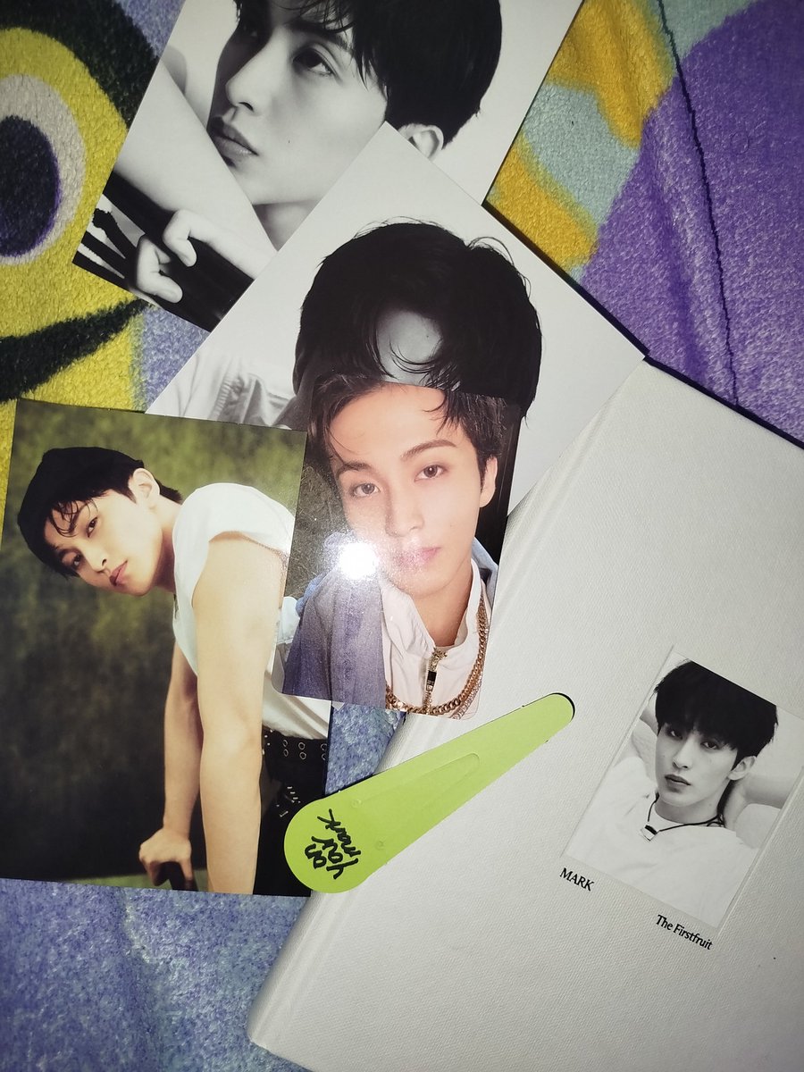 userloving_j's tweet photo. @mousse_choc0o Yuk kak 160, baru banget unboxing soalnya dapet mark ver 3 biji😞 https://t.co/V7YVm1JDvO