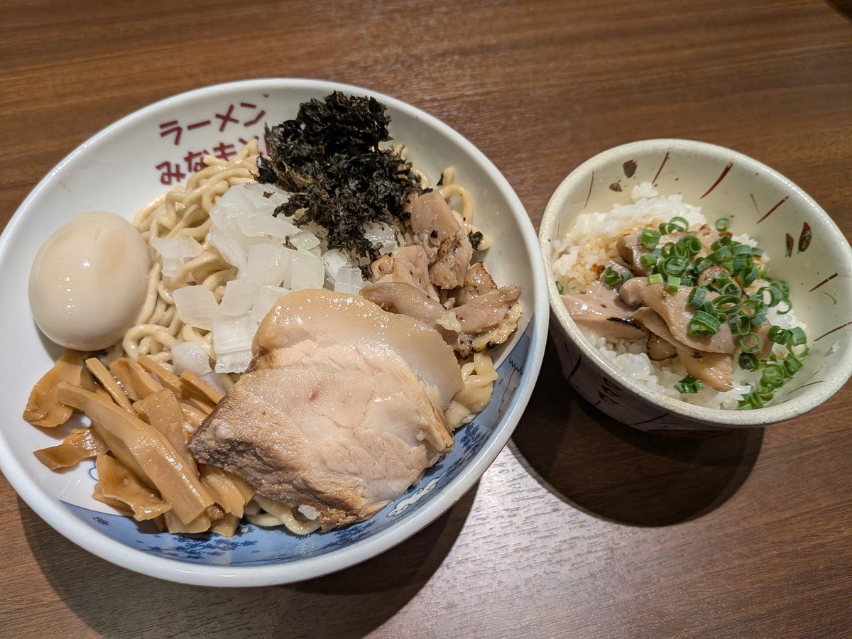 Shichigo_50's tweet photo. 5月の麺 https://t.co/pAbq9eD7qU