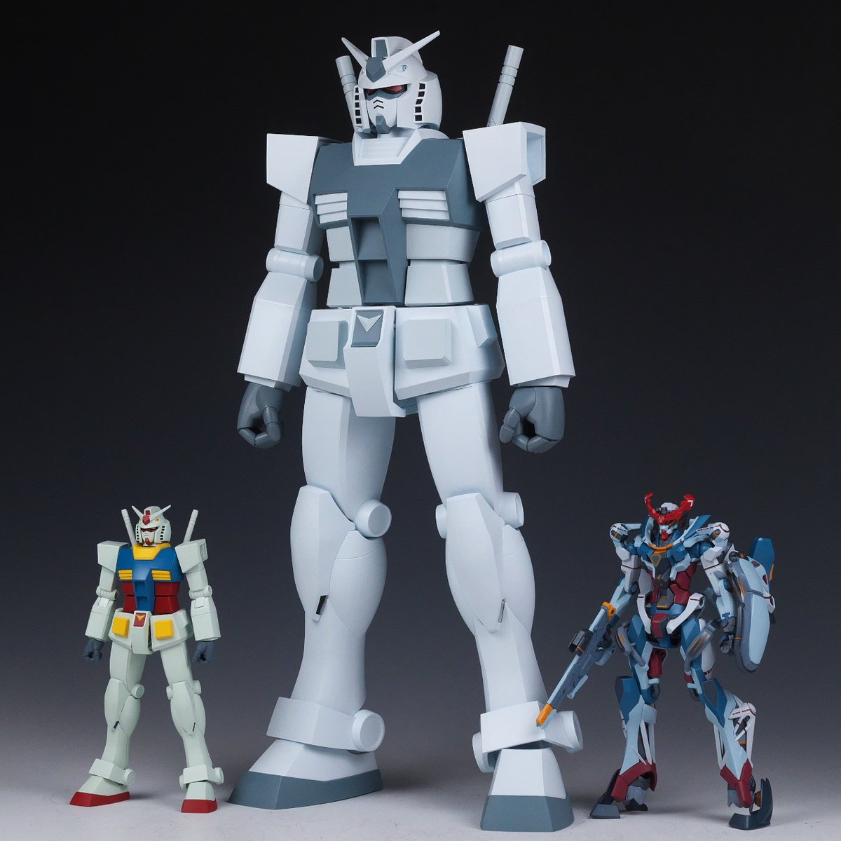 hacchaka999's tweet photo. ROBOT魂 ハイパー化ガンダム（GQ）レビュー
https://t.co/AEBPFI5Xx3
#ROBOT魂 https://t.co/Ym7cMUypgw