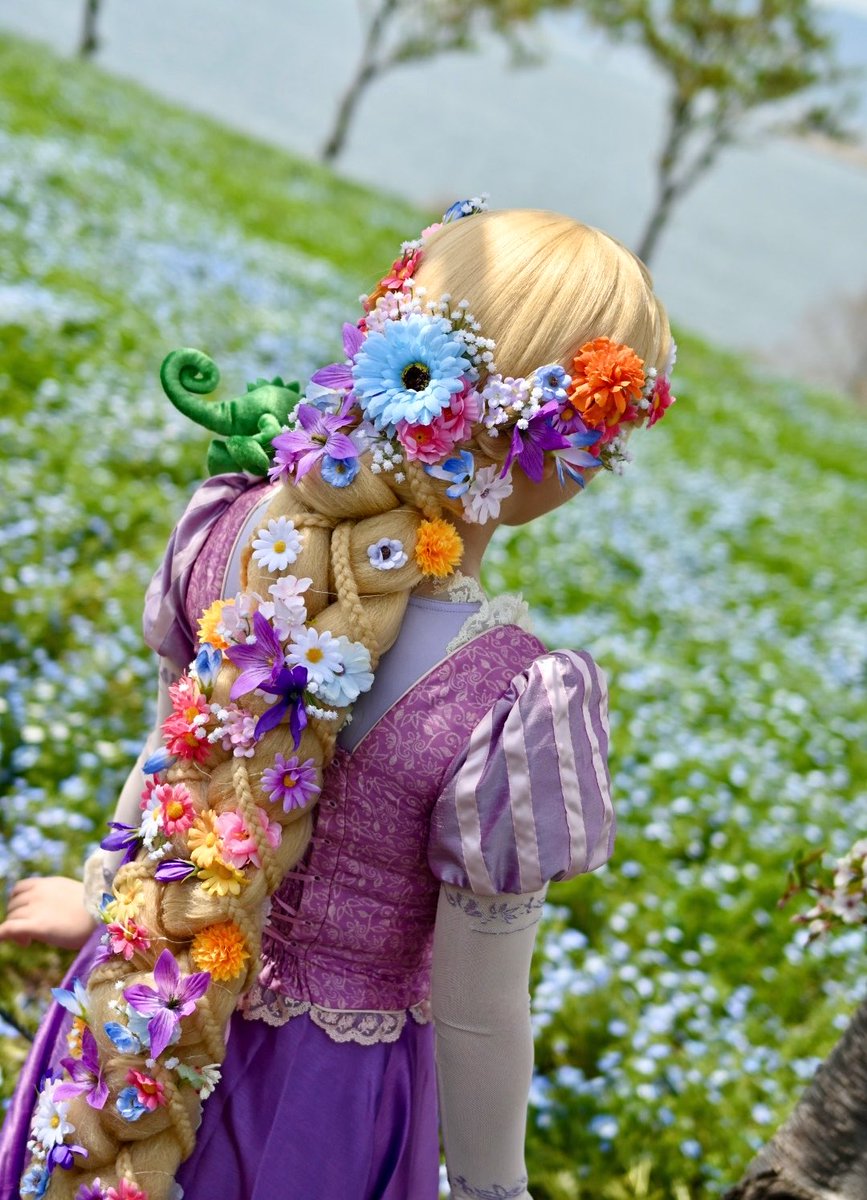 pipinco_s2's tweet photo. 色んなところでお花探してずーーーっと映画見ながら位置調整してこだわった❗️全部同じにはできなかったけど、ふとした後ろ姿も可愛くてお気に入り💫 https://t.co/DdWEjXgQUy