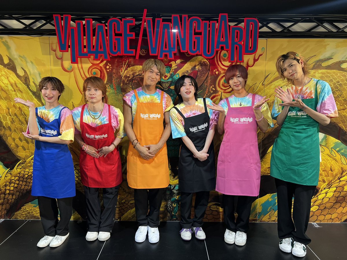 B2takes's tweet photo. 本日は名古屋遠征1日目！
普段来てくださる方！名古屋のファンの方！
スケジュールをこじ開けB2に会いに来てくださった全ての方！本当に大感謝です🥲🫶

明日はフィリピンエキスポとファンミです！
雨ですがよろしくお願いいたします🙇‍♀️ https://t.co/BT94gU9bZF