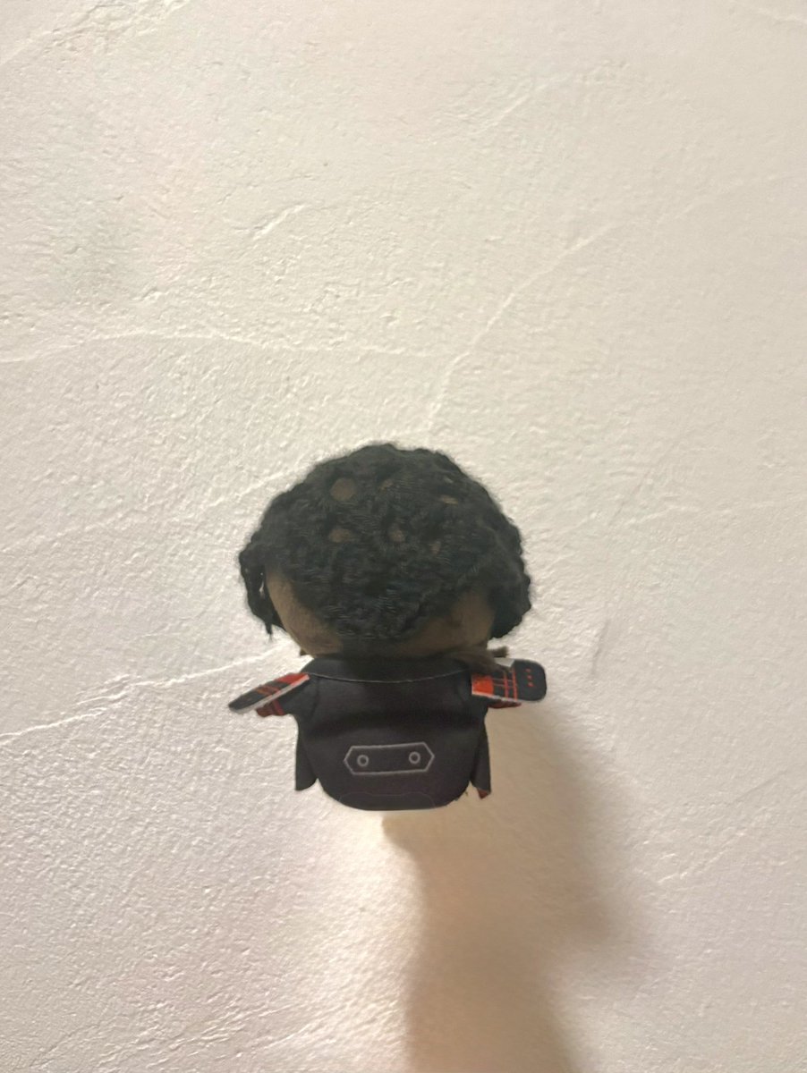 kymt_0856's tweet photo. バブーシュカを編んだけど思ってたようにならなかったので、もう一回作り直す😌 https://t.co/nohAC8o6Nt