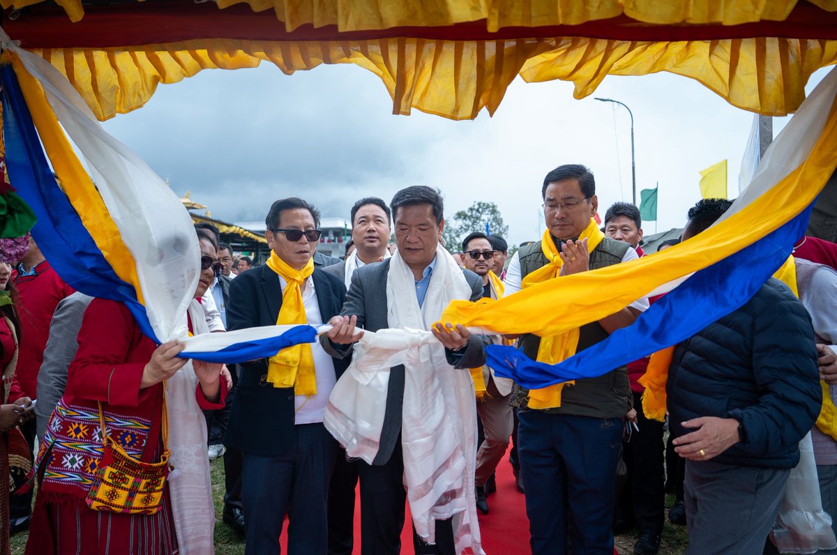 PemaKhanduBJP's tweet photo. Inaugurated the Jan Kalyan Shivir at Lungla, reaffirming our commitment to taking governance to the doorstep of every citizen.

The camp brought together multiple government departments under one roof, making welfare schemes and essential public services more accessible. Also distributed organic manures to farmers and extending benefits under the Chief Minister Social Security Scheme (CMSSS) to eligible beneficiaries.

It was inspiring to witness the positive impact of people-centric governance and the spirit of service reaching the last mile under the visionary leadership of Hon’ble Prime Minister Shri @narendramodi Ji.

#JanKalyanShivir #Lungla #CMSSS #OrganicFarming #SevaSushasanGaribKalyan #12YearsOfSeva #ViksitBharat #ArunachalPradesh