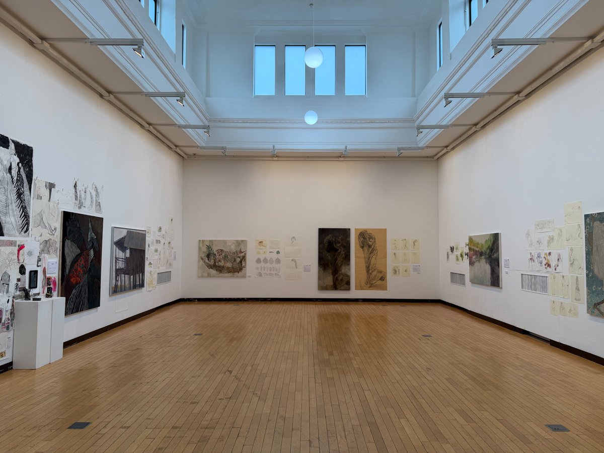 MYARTROOM2's tweet photo. 東京藝術大学「日本画第二研究室 素描展」2023年から2026年まで4年連続の訪問。いまだに素描とは何かと問われると難しいですが、楽しみ方はわかってきたかも😌 https://t.co/qtI12soImq