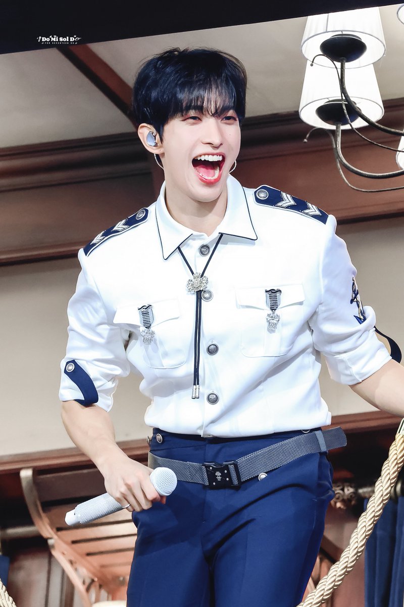 domisoldo_kyeom's tweet photo. 260620 캐럿랜드

@pledis_17 

#SEVENTEEN #세븐틴 
#도겸 #DK #ドギョム #이석민 https://t.co/NMpqdMYrM0