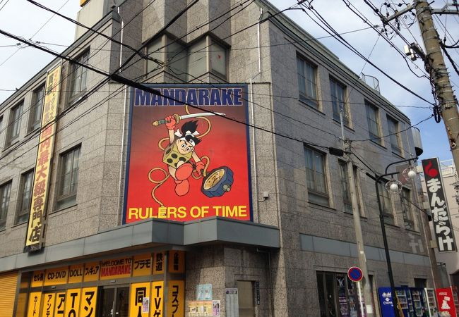 youtan0309's tweet photo. エロゲショップ応援企画‼
愛知県のエロゲーショップをご紹介

大須地区 全店上前津駅から徒歩10分圏内
中京マイコン 赤門店
大須を代表する老舗個人店
商業同人やグッズなんかも買えたりする優良店

まんだらけ名古屋店
売り場3F。中古のみ
小規模ですがプレミアゲーは充実。ゾーニング甘く一般人多め https://t.co/UDBWqDOhZK