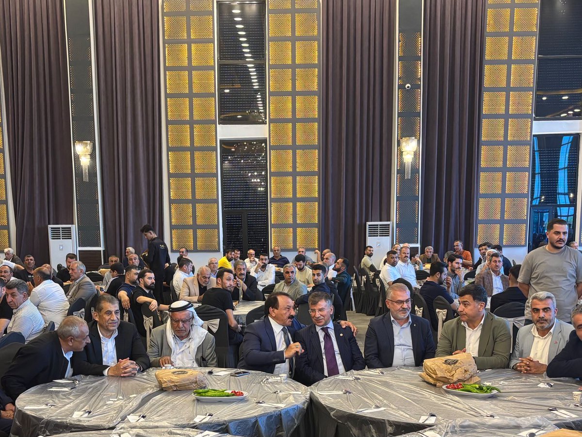 AtillaMenderes's tweet photo. Kızıltepe eşraflarından ve İşadamı Dayıoğlu Mehmet Salih KAHRAMAN’IN Kıymetli evladı Halil’in Düğün merasimine katılıp mutluluklarına ailece iştirak ettik

Genç çiftimize ömür boyu mutluluklar diliyoruz https://t.co/281xdLDC02
