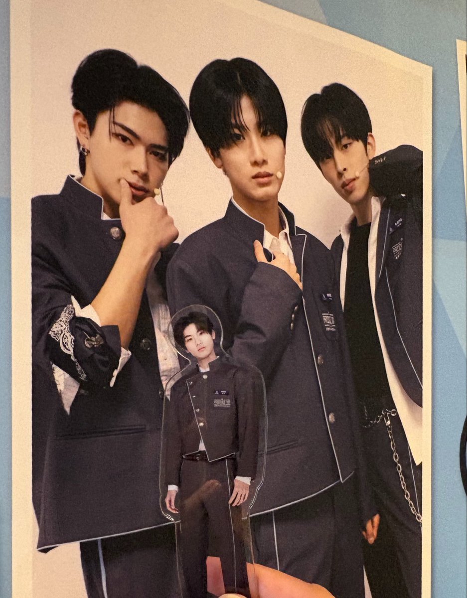 _rneil's tweet photo. 私この3人で撮ってた新世界ダンスチャレンジが大好きだから見れて幸せだった；；♡本当にかっこいい❗️ https://t.co/8JCykOkhRD