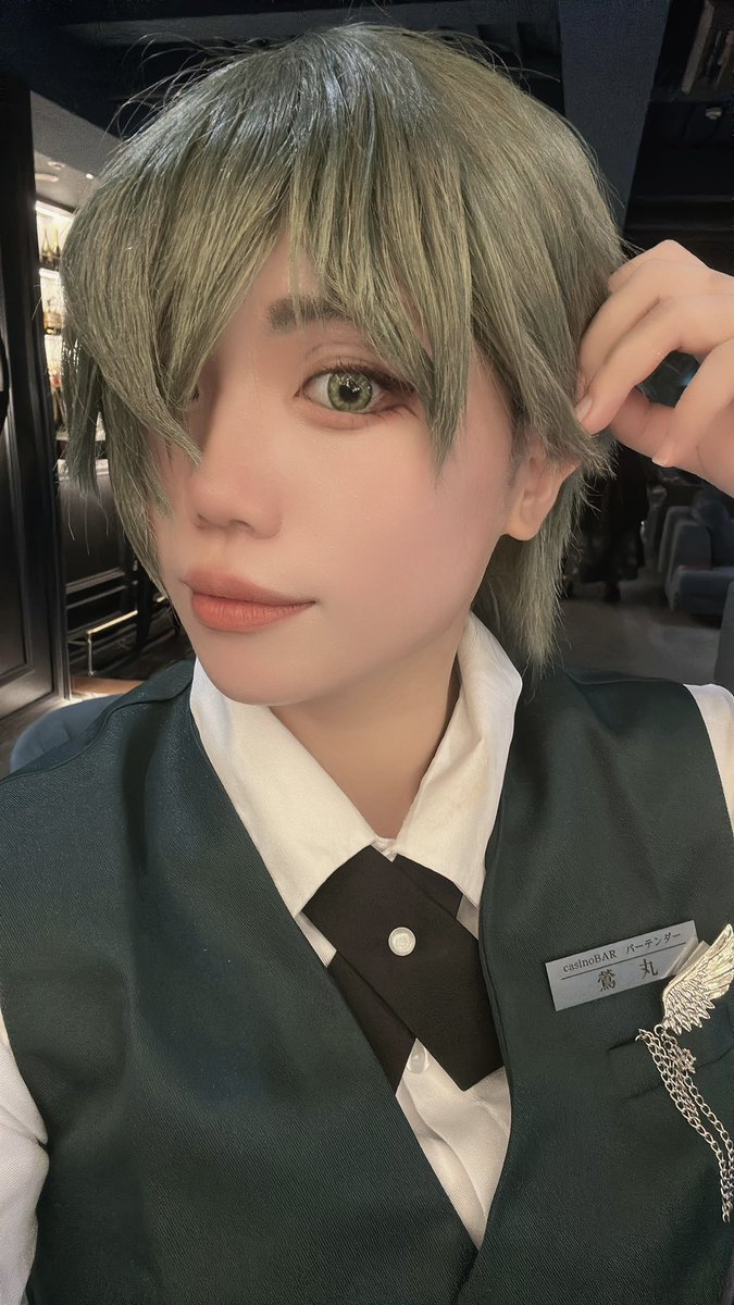 siita_siita's tweet photo. #審神者御用達カジノバーへようこそ
鶯丸で参加させてもらいました！
どこもかしこも古備前と一文字と美人さんたちで眼福で最高だったしロケ地のカジノバーが豪華すぎた🥹❤️❤️
コトナちゃんお疲れ様アンドありがとう❤️ https://t.co/jdUoEsWr4T
