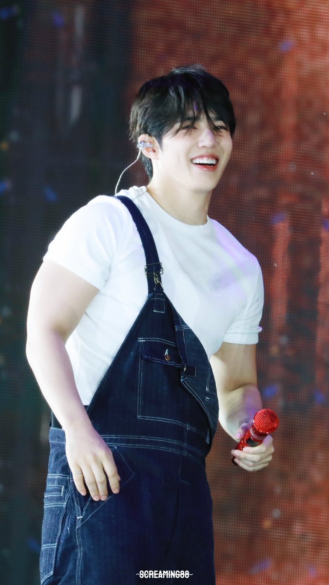 쿱한 tweet media
