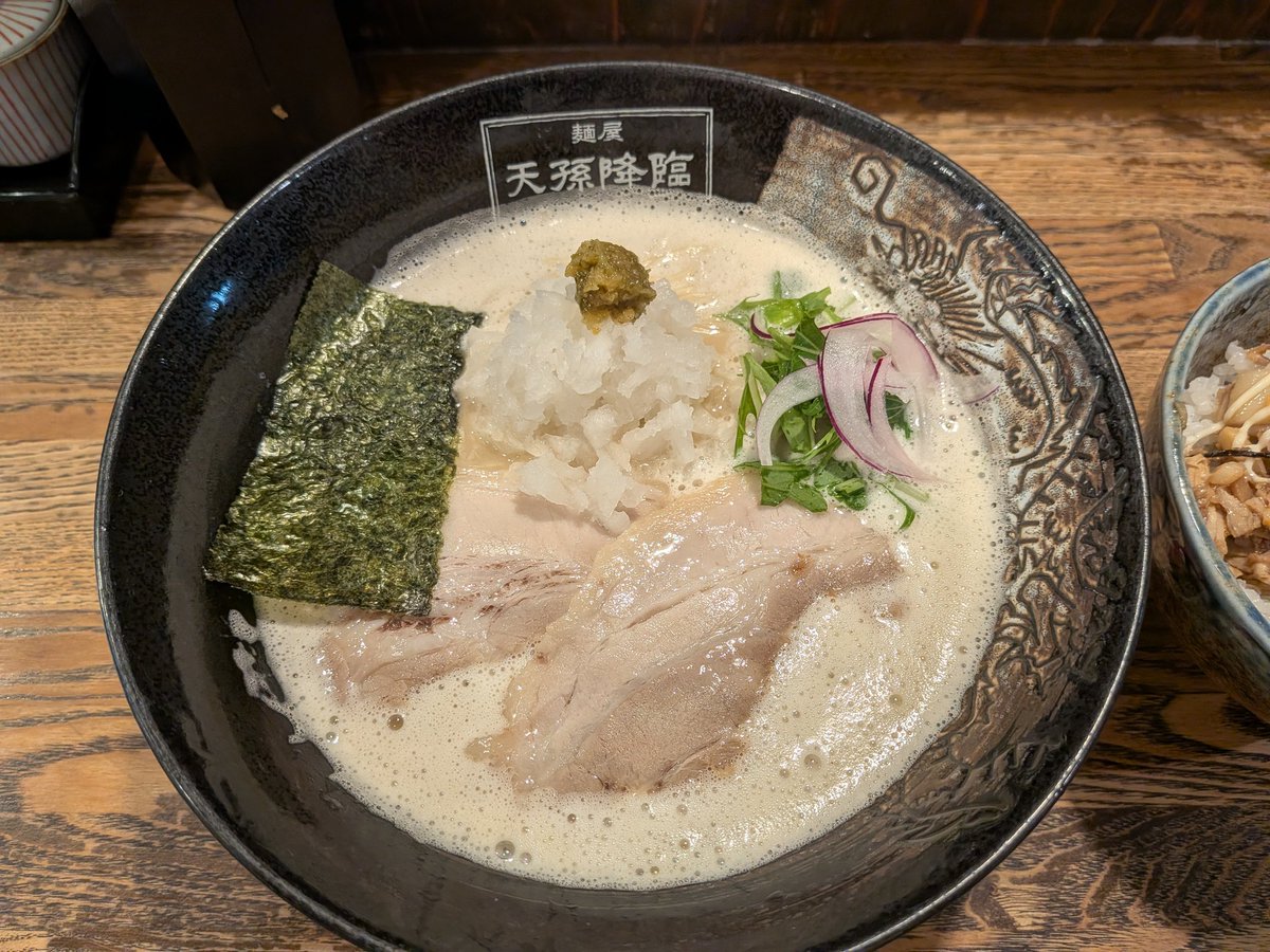 X5Qvo's tweet photo. ひっっっさびさに行きました
白天降 https://t.co/oxybRHAGlm