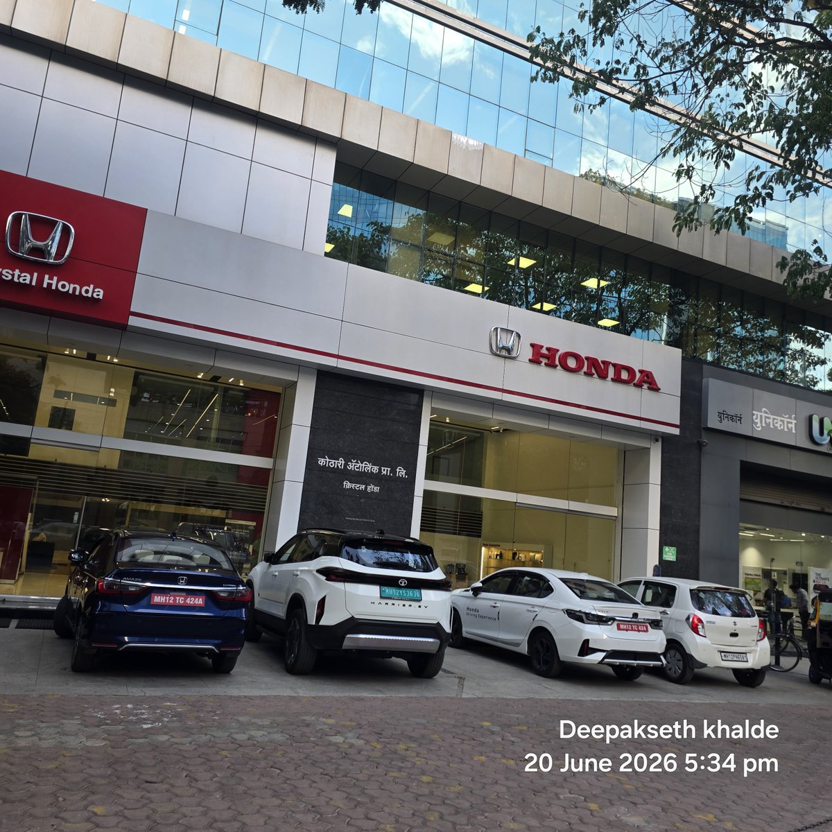 khalde_deepak's tweet photo. @PuneCityPolice @ComplaintsPune  unauthenticated barrigate and bord nearby @RameshwaramCafe and crystal honda viman nagar https://t.co/4AMS3LnCie