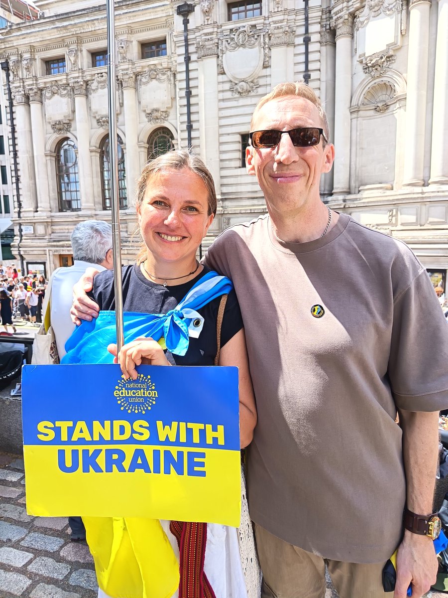 UkraineSol's tweet photo. Outside the "International Anti-War Conference" in London https://t.co/tnTBWM7xMH