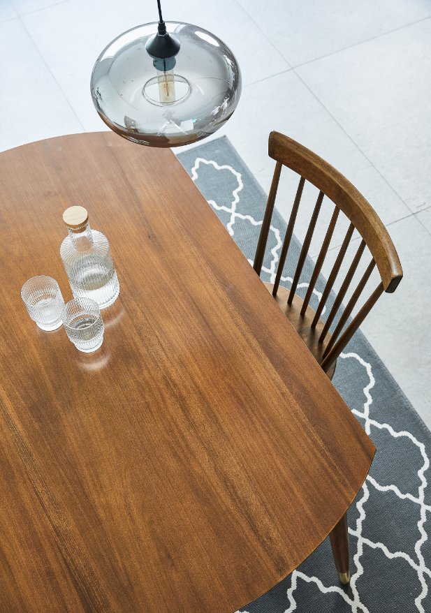 CherylChas1huf's tweet photo. Finally got the coffee stains off the dining table with that homemade cleaner I mixed—tiny win that makes my whole evening!， https://t.co/2KqEgCXIfv