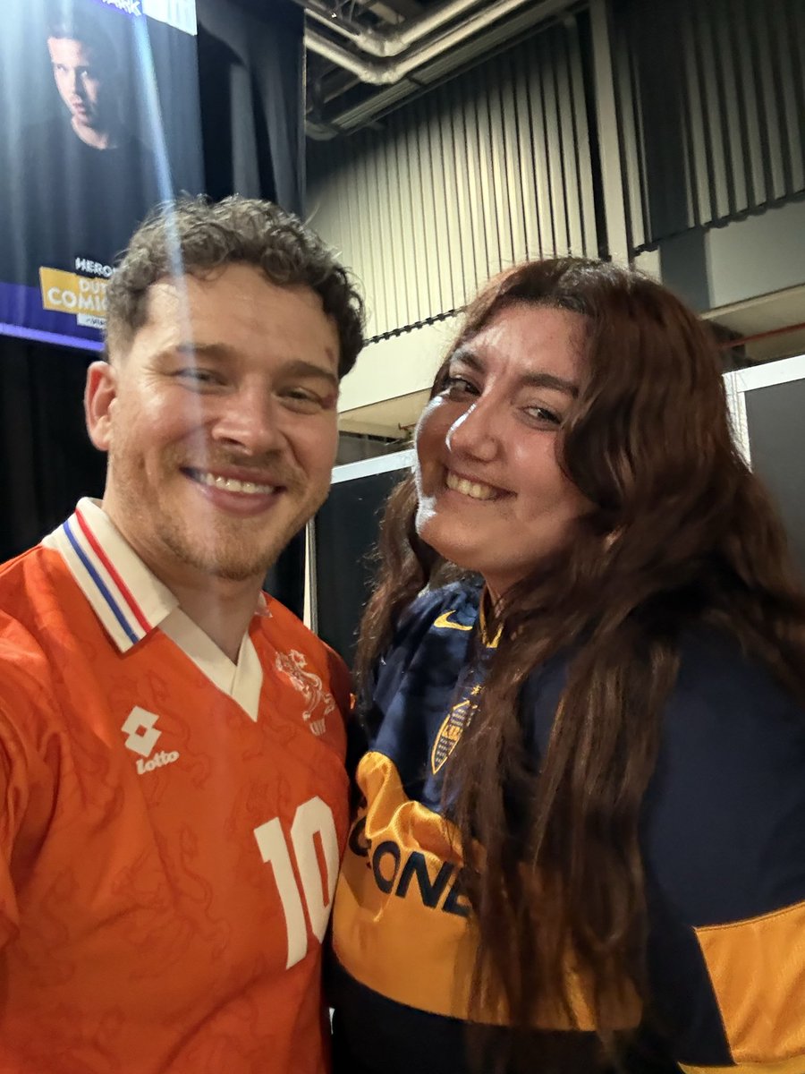 CatherineSomers's tweet photo. Mi novio y yo yendo a la cancha para ver a nuestro jugador favorito Eddie Diaz!!!!!! Club atlético Eddie Diaz in this house hold https://t.co/V4cPmPnALO