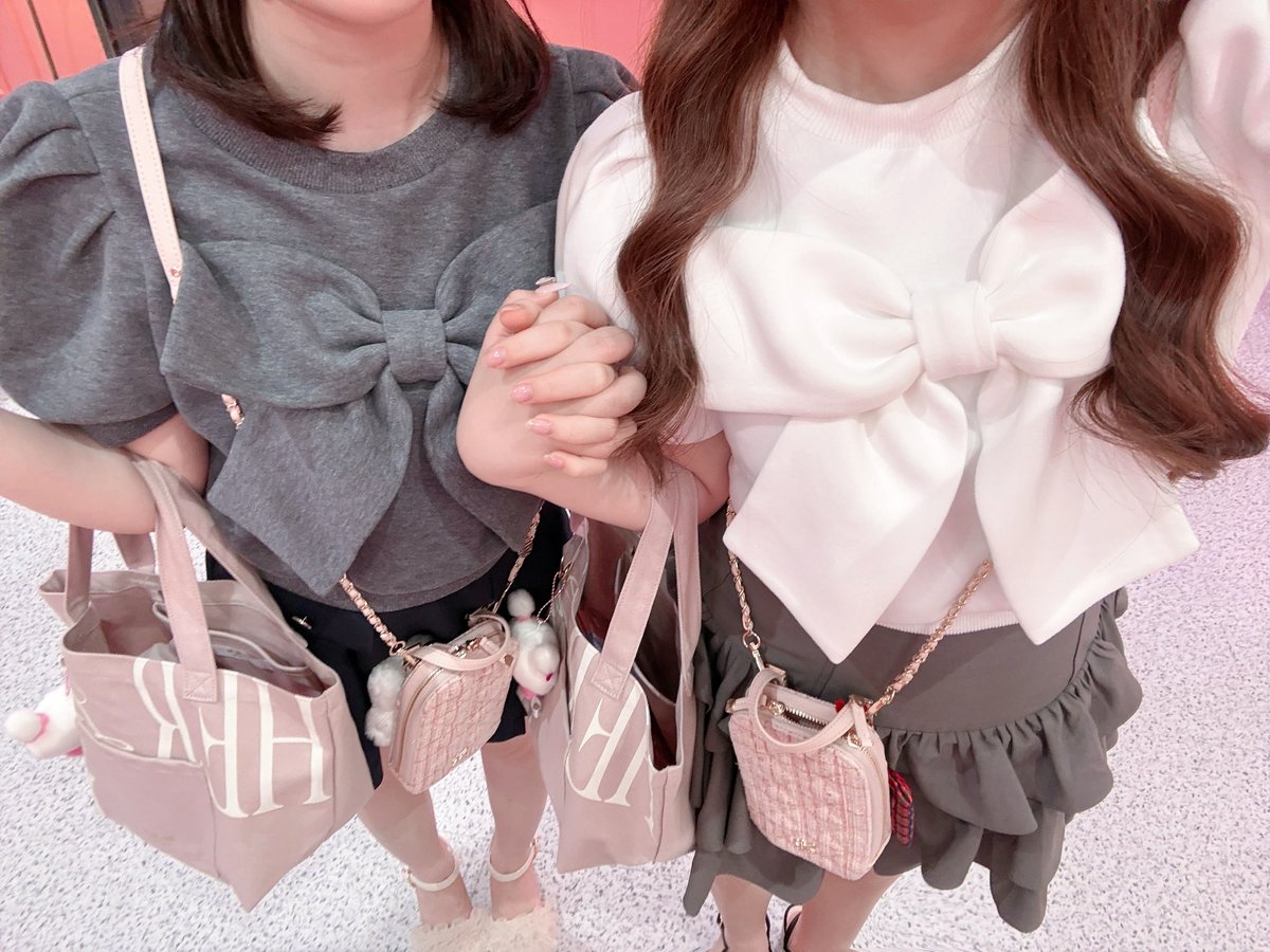 あ♥ tweet media