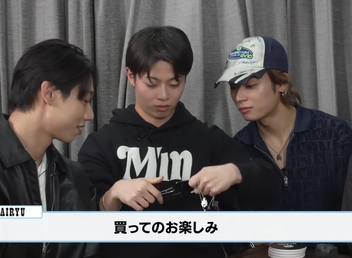 ぱぴこ tweet media