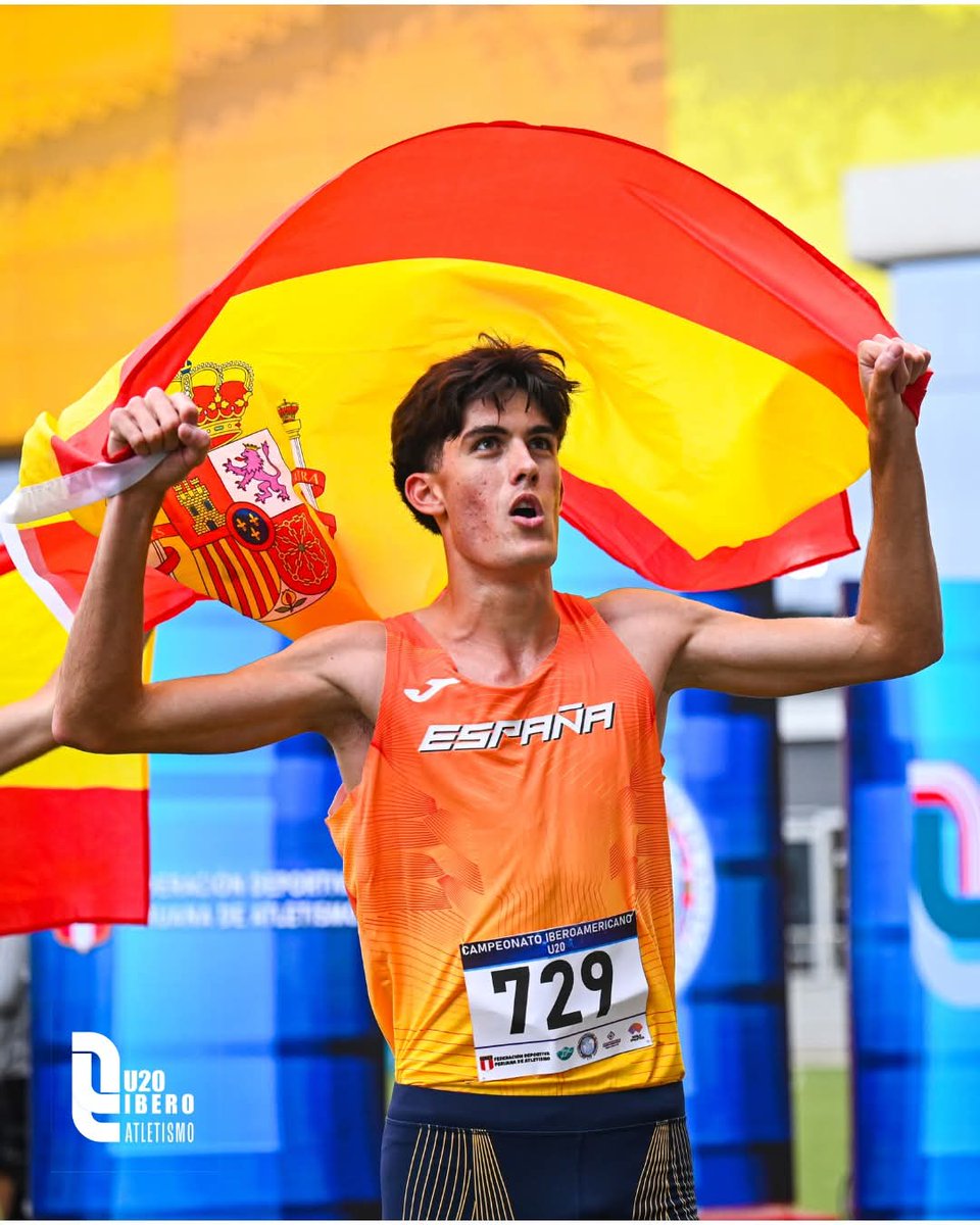 atletismoRFEA's tweet photo. ✅ 𝐏𝐑𝐈𝐌𝐄𝐑 𝐃𝐈́𝐀 𝐃𝐄 𝐈𝐁𝐄𝐑𝐎𝐀𝐌𝐄𝐑𝐈𝐂𝐀𝐍𝐎 𝐒𝐔𝐁-𝟐𝟎

🇪🇸 Nuestros Sub-20 de #EspañaAtletismo han empezado la primera jornada en Lima por todo lo alto. Sumando 8 medallas (4 oros y 4 platas)

🥇 Mara Rolli - 1500m ⏱️ 4:25.85
🥇 Pol Molins - 1500m ⏱️ 3:46.10
🥇 Naida Calonge - Triple Salto 📏 13.11m
🥇 Fátima Hernández - 5000m ⏱️ 17:06.22
🥈 Álvaro González - 1500m ⏱️ 3:47.08
🥈 Nicolás Stanislas - Triple Salto 📏 16.04m
🥈 Yeray Royuela - Disco 📏 56.80m
🥈 Ana Estrella de León - Triple Salto 📏 13.06m
🍫 Erika Sellart - Jabalina 📏 45.54m 

💪🏻 Además, clasificó para la final Ana Alba Ruiz en el 400m ⏱️ (54.72) con el mejor tiempo de todas las participantes. ¡Hoy segunda jornada! 

📺 Youtube Federación Peruana Atletismo a partir de las 15:20 con mucha participación española

📸 @aia_atletismo 

#PasiónPorCompetir