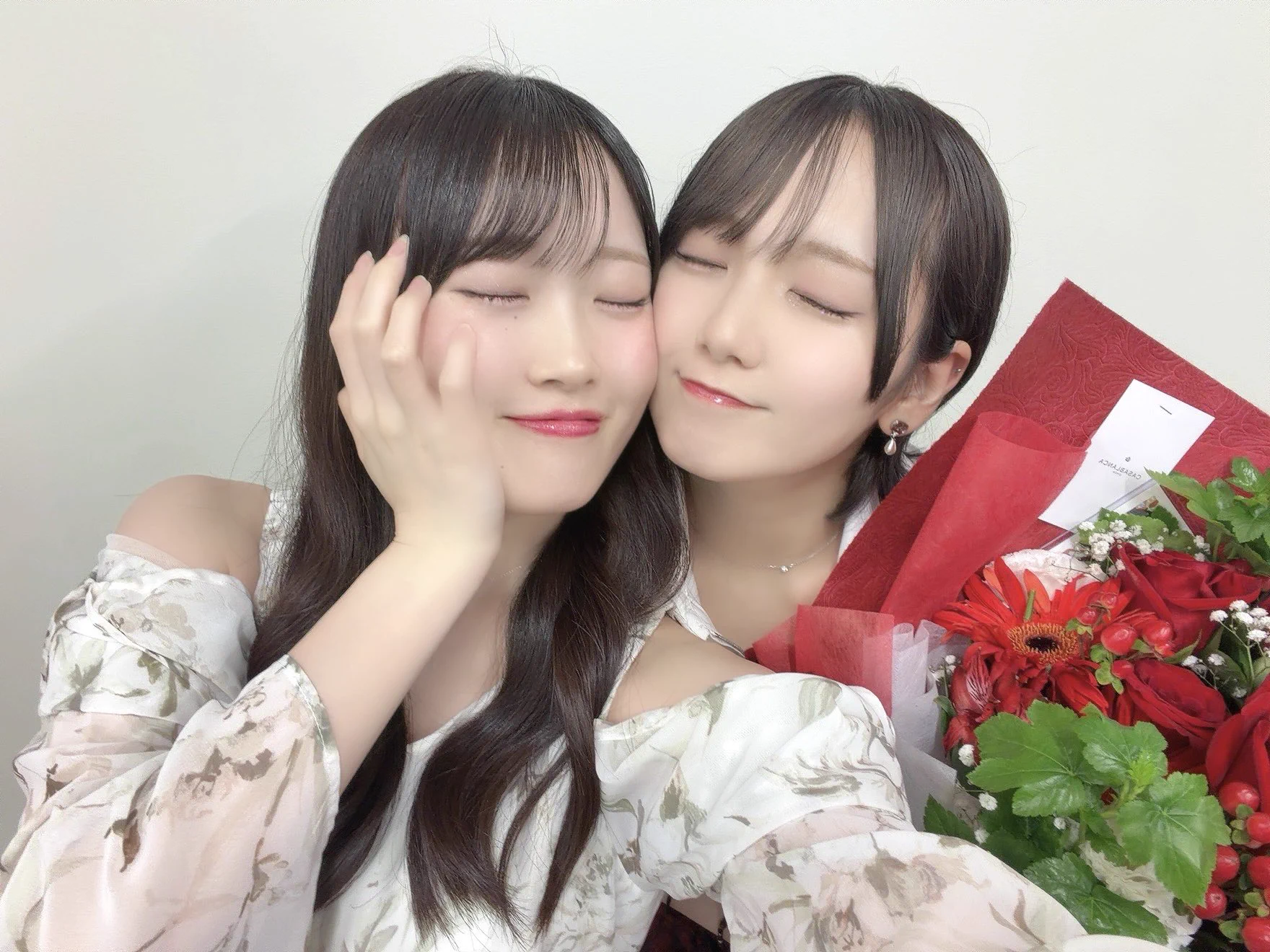 AKB48 山根涼羽「好きish」個別握手会 パシフィコ横浜 生写真コンプ＋２ HLQcCE2aYAAdpd3?format=webp&