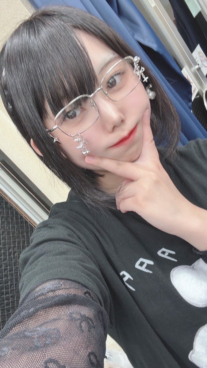 mj__monster's tweet photo. おはようございます❣️
麻雀モンスターです👾
本日も12時から元気に営業します📣

本日の出勤メンバーは

☀️昼番☀️
ヨルちゃん、まつだ、スタッフY

🌙夜番🌙
ももはちゃん、ひかる、せいら、スタッフY

皆様のご来店お待ちしてます❤️

※出勤メンバーは変更になる場合があります https://t.co/6fAJSElKUT