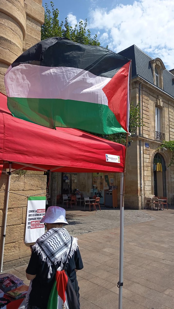 ComiteAction's tweet photo. 1/3 Samedi 20/06/2026 
Le CAP est présent place de la Victoire et vous attend pour sa 139e manif en soutien avec le peuple🇵🇸
⏰15h30
📍Place de la Victoire à Bordeaux 
Protégez du ☀️ et hydratez vous mais continuons de rester mobiliser pour la cause 🇵🇸
On ne lâche rien 
#Gaza ⤵️ https://t.co/yeCWAYHN6C