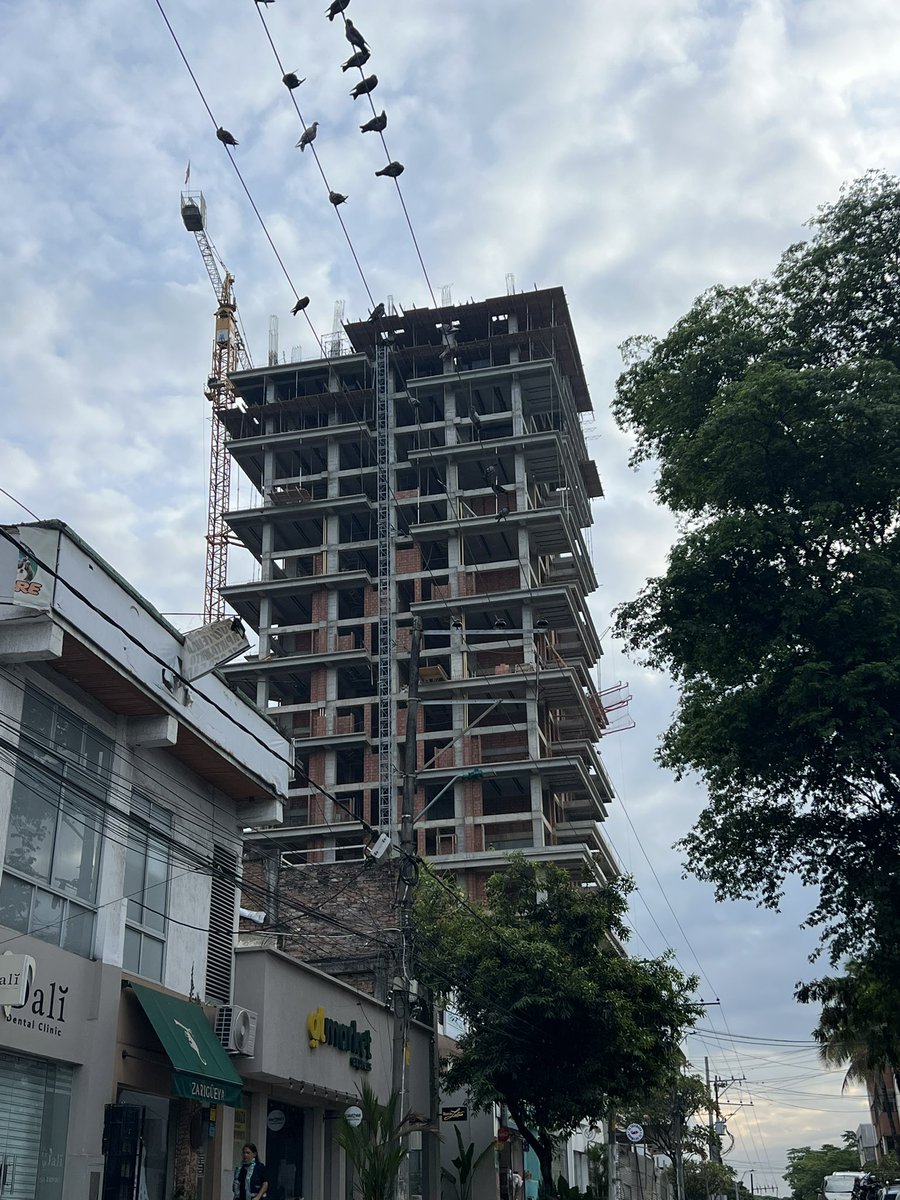 avaluoscali's tweet photo. VALOR DE UNA PROPIEDAD EN OBRA

Una propiedad en obra no tiene un costo fijo, sino que su valor se estima mediante métodos estandarizados que dependen del avance de la obra, la ubicación, el tipo de proyecto y el mercado local. https://t.co/bMwq6Jn0wq