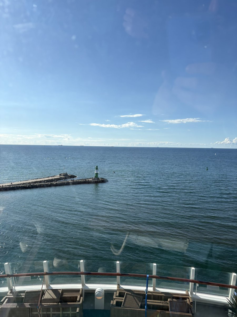 jenmor80's tweet photo. Memories from our Aida Holiday: 11.06. start from Warnemünde #aida #aidamar https://t.co/D3fGMRz0zd