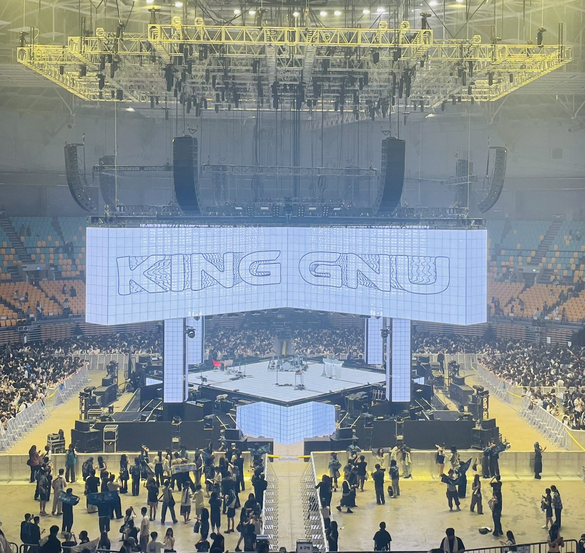 alotofzszs's tweet photo. 레전드 진심 너무 재밌어 아 내일 또 가고 싶어 https://t.co/7DonFrqDZH