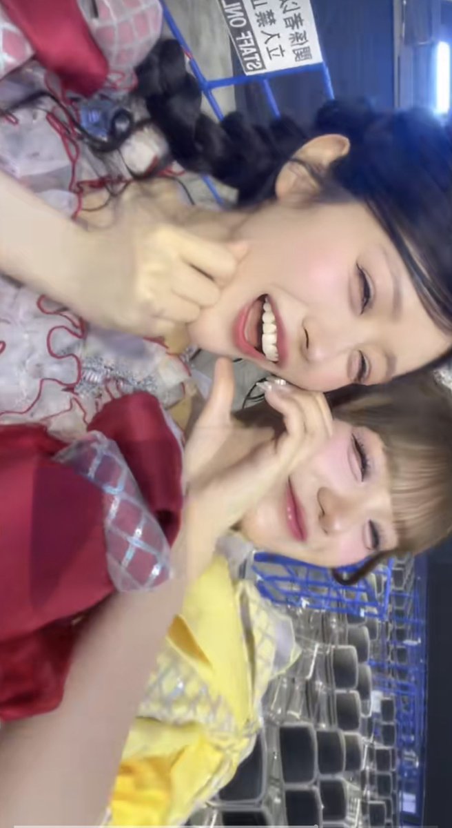 aichi2812's tweet photo. ふりあい好きだなぁー❤️💛
 #ふりあいのふれあい #古澤里紗 #佐野愛花 https://t.co/spoU4smWtD