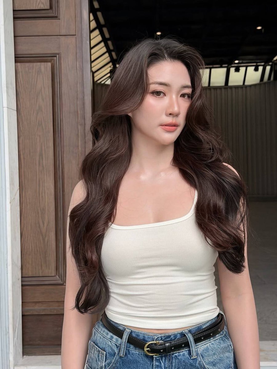 GinnyOfficialTH's tweet photo. พี่ณัฐ!!! ไปใส่เสื้อคลุมเดี๋ยวนี้

CHASING COFFEE MEETING GINNY
#GinnyXQuefeng https://t.co/t2nwk9yPKz