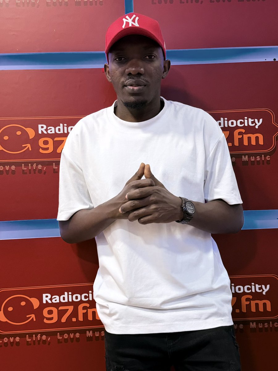 iamdeejayjo's tweet photo. This afternoon’s vibe is different. 🎶
We're joined by guest DJ @DeejayMarvo3 bringing the heat live on @97fmRadiocity . Tune in from 4pm and turn it up! 🔥📻
#BP97FM #DreamWeekend https://t.co/6UMNt53hNp