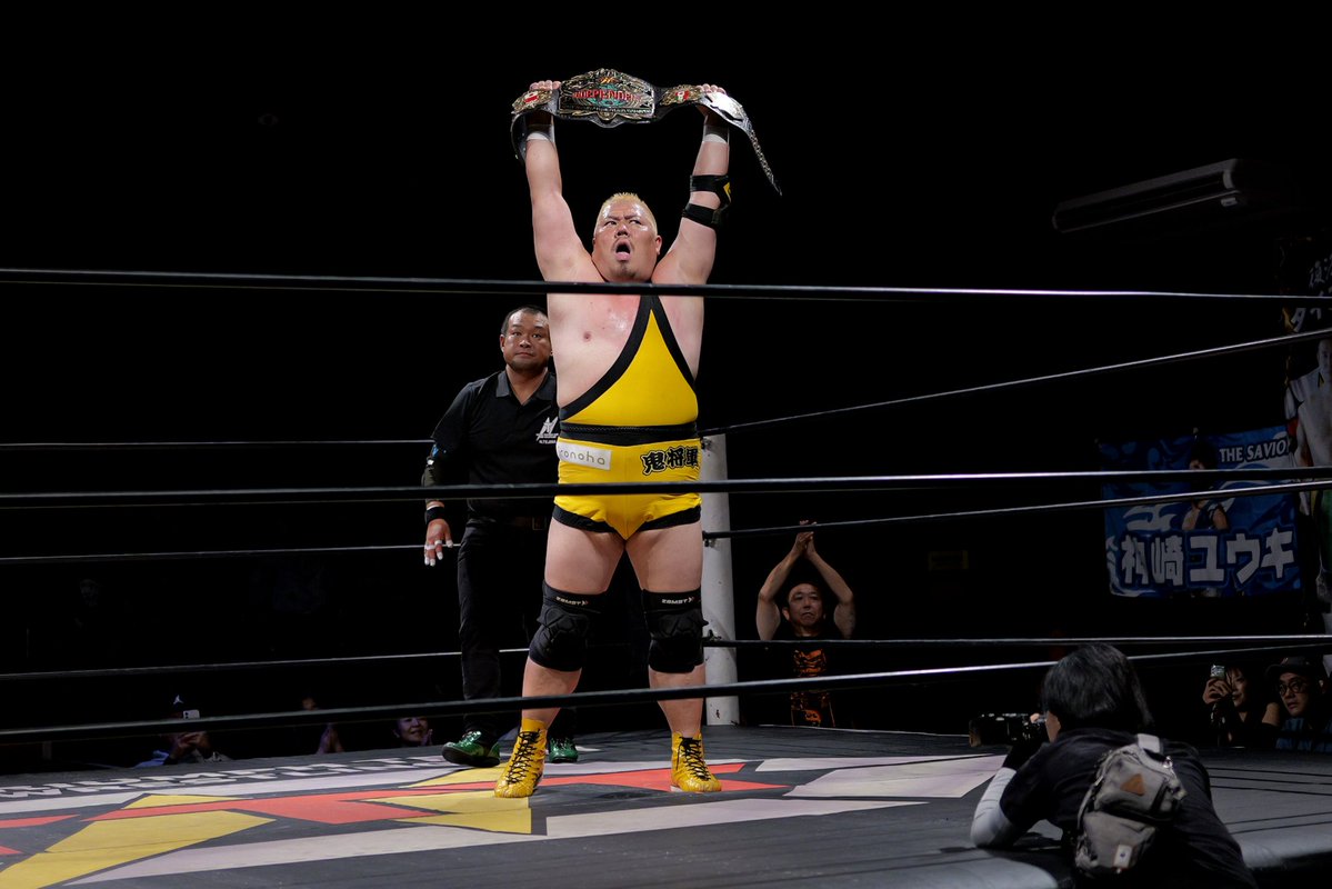 ihnoadodes's tweet photo. 本日(夜)は、#TTTpro 
新木場大会を観戦でした！

まずは何と言ってもメイン
ガッツ石島選手のベルト奪取！

藤原秀旺選手からの意味深く
グっとくる素晴らしい勝利でした

雨の、りんかい線、
感動の余韻に浸りながら帰ります

#ガッツ石島 選手 https://t.co/Y9LUBh66wz