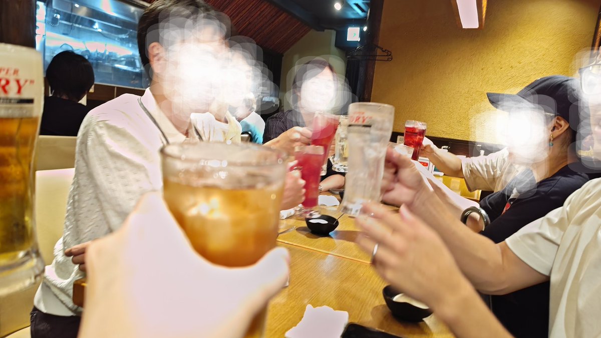 mega_akky's tweet photo. というわけで
テラスクオフラインお疲れ様でした！

使用構築は
環境を読み間違えた末の
シャワーズ確定急所バトン

それでも3-4まで持っていくことができました

地割れは当てられる
ゴールドラッシュは外す
それでもポケモンは楽しいですね！

皆様ありがとうございました！

#テラスクエア https://t.co/Lu2JWGlRyV