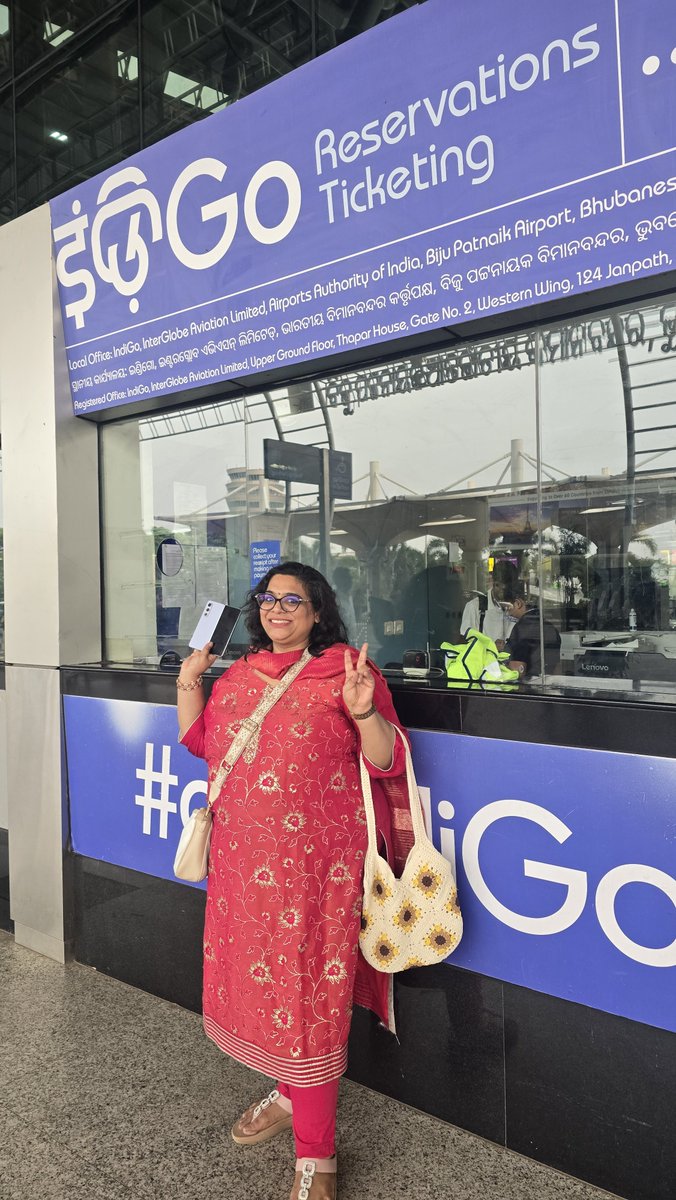 bindassladydr's tweet photo. @CISFHQrs @MoCA_GoI @CISFAirport 

Today I accidentally lost my phone at the bhubneshwar airport and only realized it nearly two hours later. Using Find My Device, we saw that it was still at the airport, so we rushed back immediately.
A special thank you to Mr. Jayashankar Prasad, who patiently assisted us and made every possible effort to locate the phone. When it couldn't be found initially, he coordinated with the surveillance team, who carefully reviewed the CCTV footage. After about an hour of searching, they successfully traced and recovered our phone.
Our heartfelt thanks to Mr. Jayashankar Prasad, the entire airport authority, and all the CISF personnel for their professionalism, and kindness. It is reassuring to see public authorities go the extra mile to help ordinary citizens.

Today could have ended very differently, but because of your efforts, it ended with relief and gratitude.

Thank you once again!