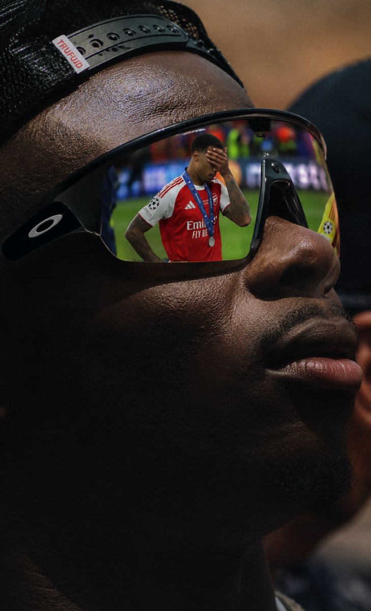 ipredictapayet's tweet photo. @7ontheshirt @JoePinchin What a picture @7ontheshirt https://t.co/EoOyj4YItU
