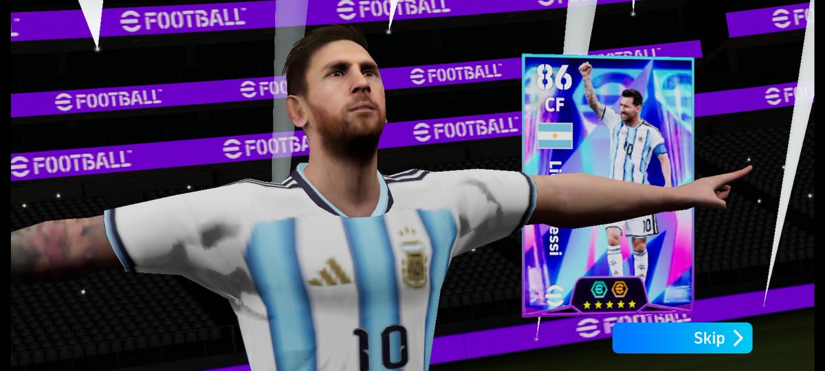 iamdipesh_'s tweet photo. @husheFootball I got  Messi with 200 coins. https://t.co/b8C1CsDyD5
