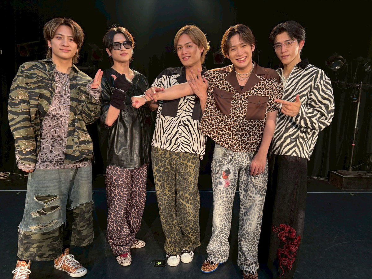 GUM_tweet's tweet photo. 【終了後動画更新!No.630】
3meet 〜NON STOP Live
約1年ぶりのNON STOP Live🔥
今日限定のコラボや展開など見逃せないシーンばかりでした🤩✨
明日は、大阪モノレール&aer-u FES‼️
無料でLIVEが見えるので是非お越し下さい👀
#GUM
#3meet https://t.co/7Ty2ginx0X