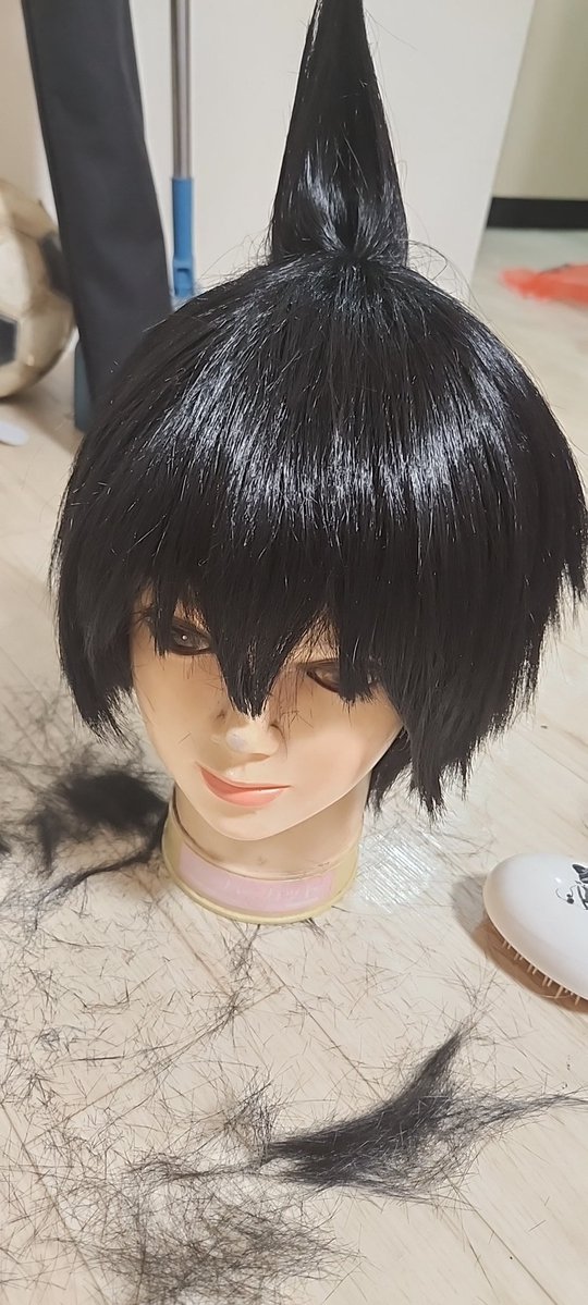 なんかよくわかんないけど、ウィッグだけで自立したアンテナ