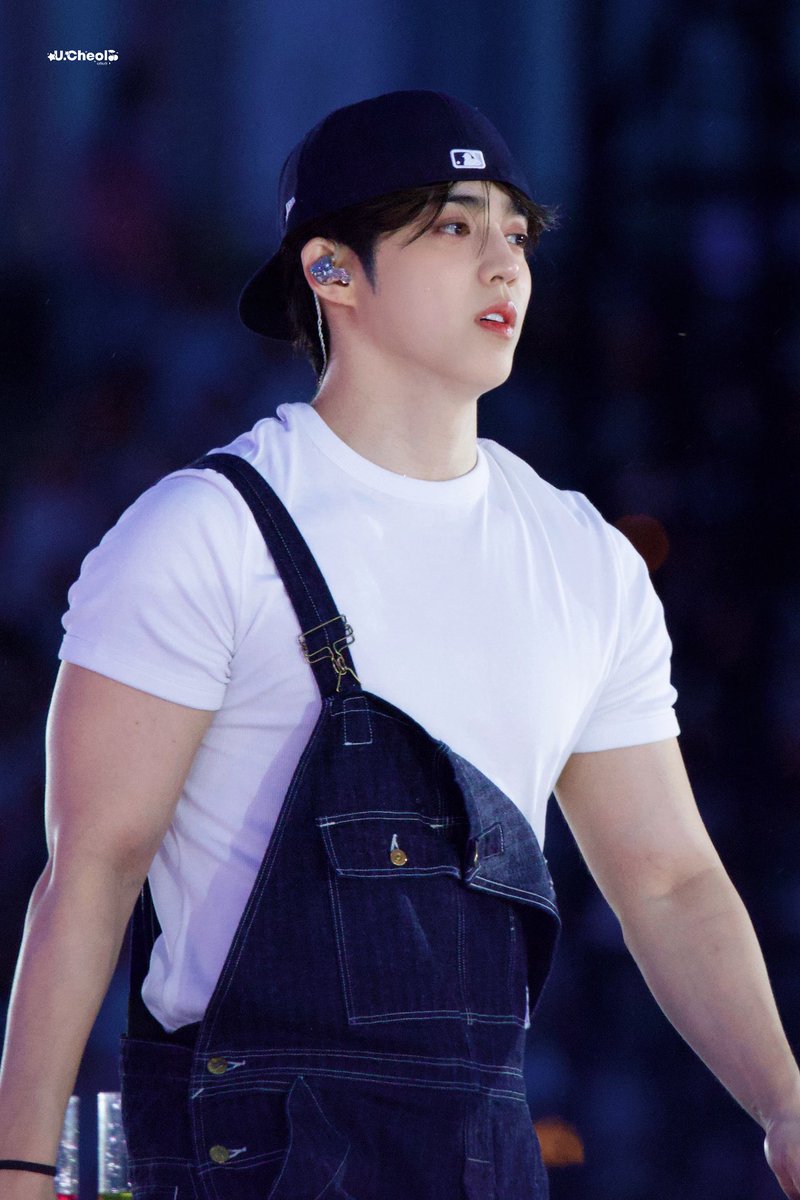 U.Cheol_0808 tweet media
