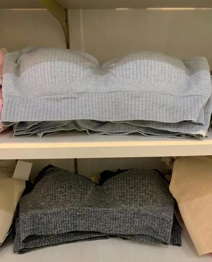 syashana's tweet photo. Beli jajan bisa setiap saat✨masak beli bh nuda-nunda sampai 1000x

Padahal sudah gak layak pakai🤫no no no ya🤚 https://t.co/9OrQbCEk9w