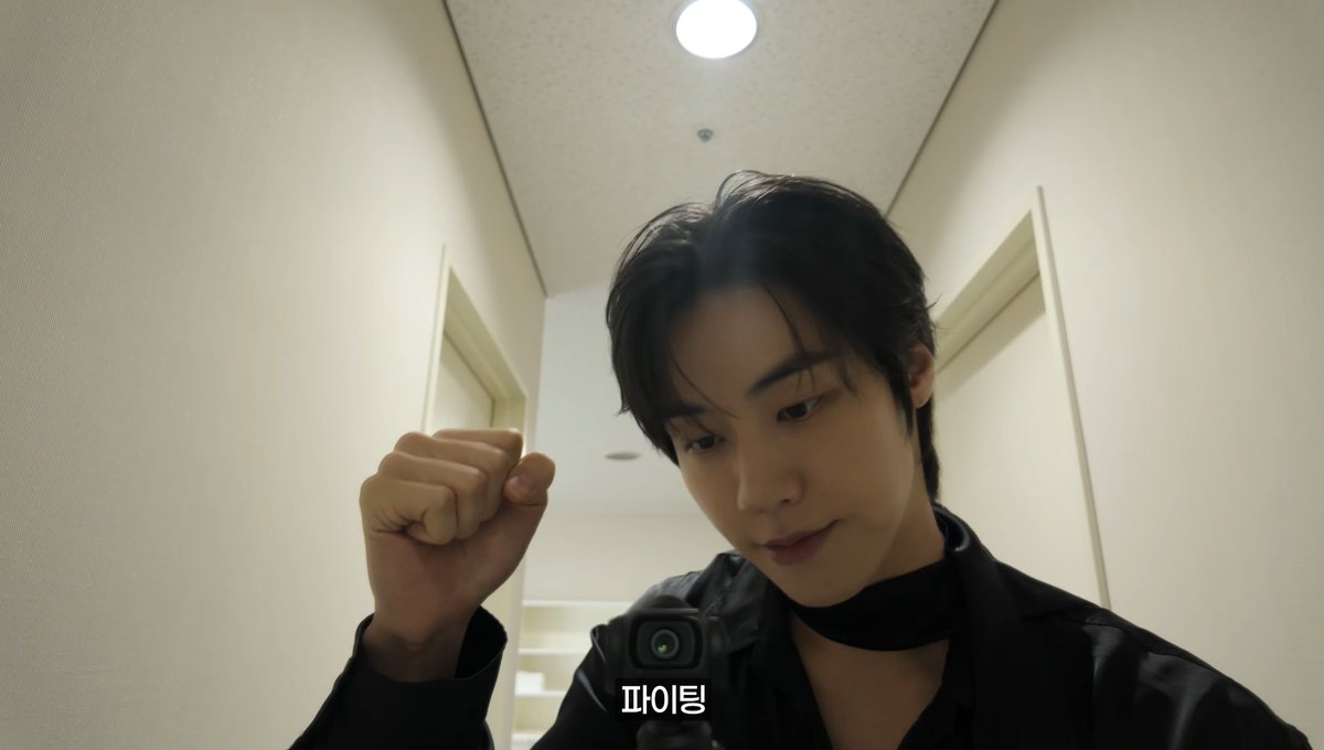 C_Lee_SH's tweet photo. 【 🖤🖤 】 https://t.co/rVMTIspXkV